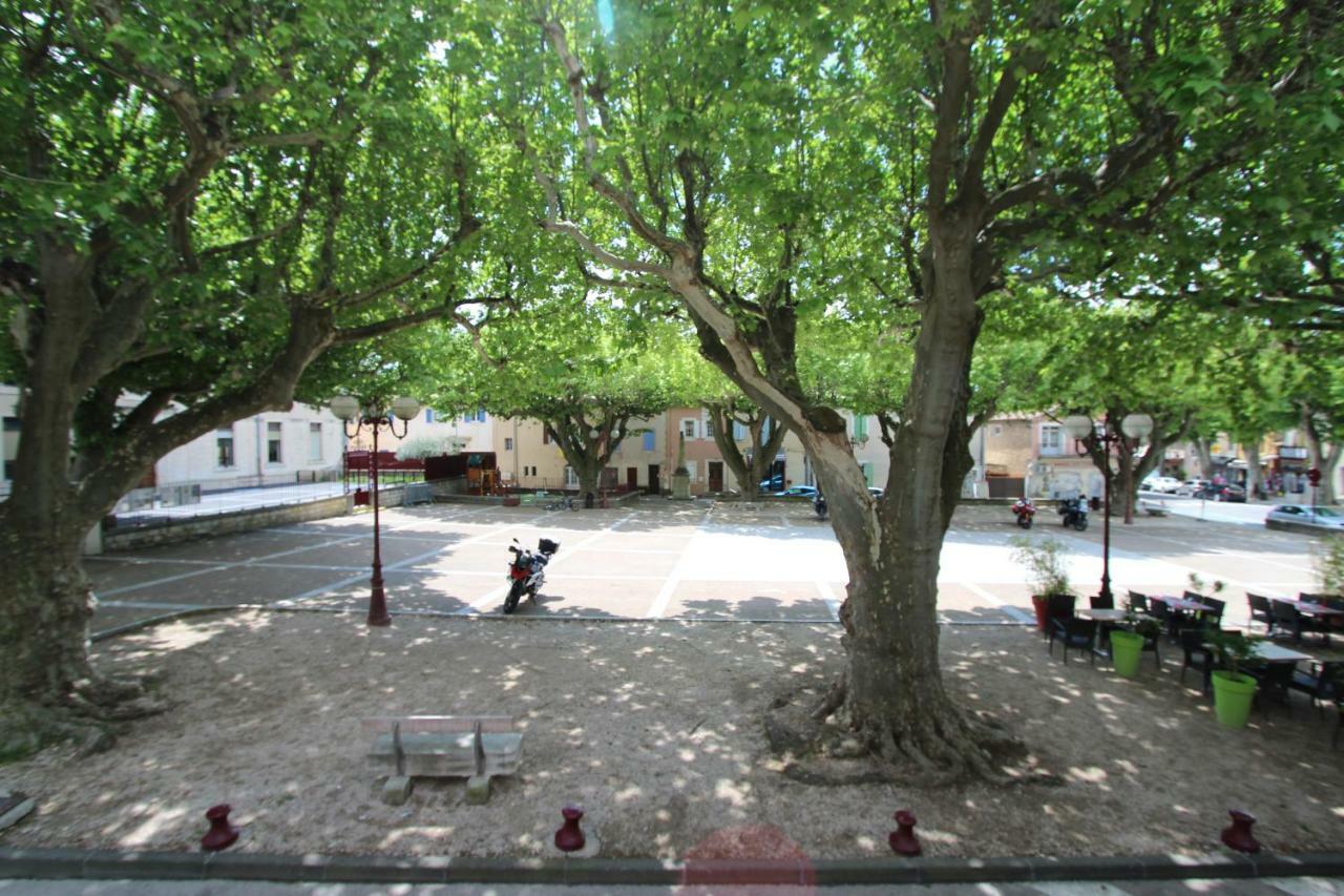 "La Place Du Village" Bédoin المظهر الخارجي الصورة